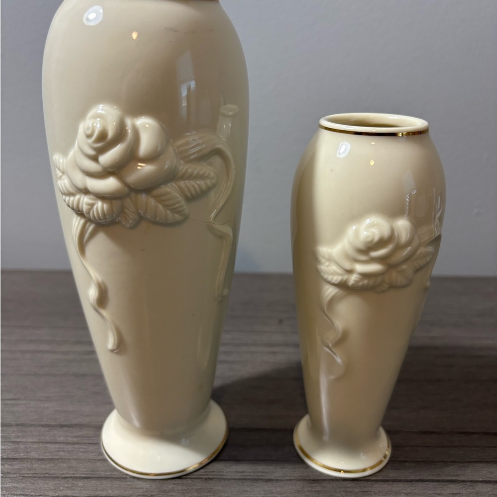 Lenox Set‎ Of Two Bud Vases With Embossed Rose Blossom With 24k Gold Trim